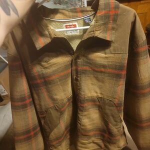 Nwot Wrangler Tan and Red Plaid Jacket